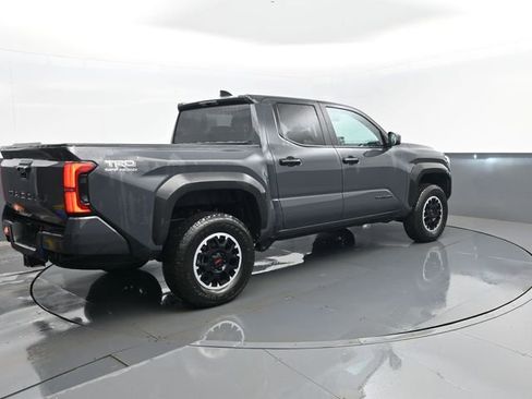 Used 2024 Toyota Tacoma TRD Off-Road image 20