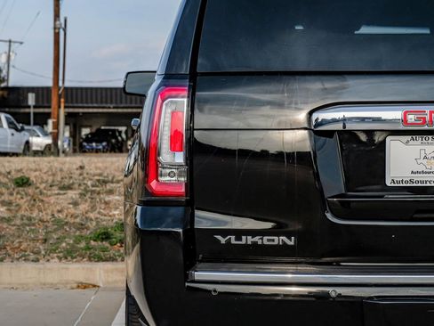 Used 2019 GMC Yukon Denali w/ Open Road Package image 56