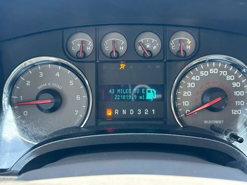 Used 2010 Ford F150 XLT RWD image 33