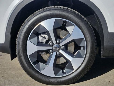 Used 2025 Volvo XC60 T8 Plus w/ Protection Package Premier image 6