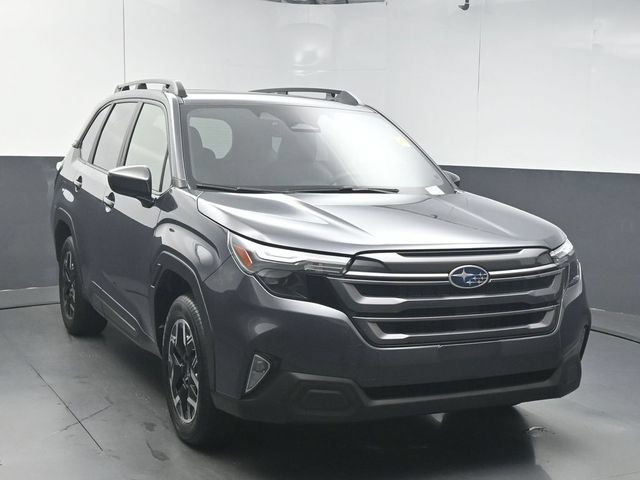 Used 2025 Subaru Forester Premium w/ Convenience Package #1 AWD/4WD image 2