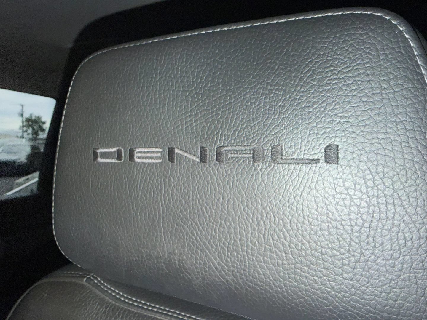 Used 2020 GMC Sierra 2500 Denali w/ Denali Ultimate Package AWD/4WD image 51
