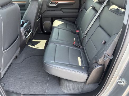 Used 2023 GMC Sierra 1500 Denali AWD/4WD image 11