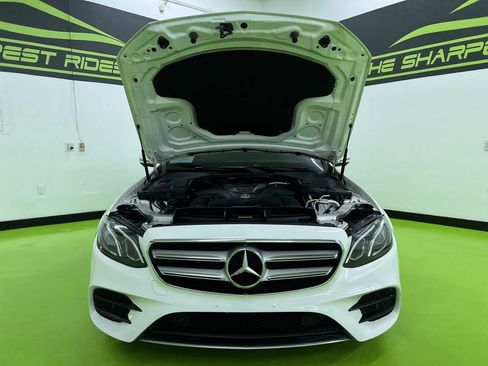 Used 2019 Mercedes-Benz E 450 4MATIC Sedan w/ Premium Package image 4