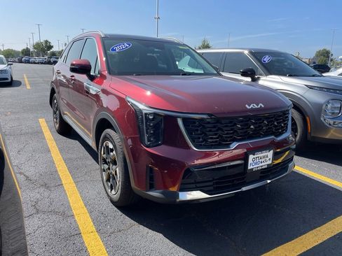 Used 2024 Kia Sorento S w/ Panoramic Sunroof Package AWD/4WD image 1