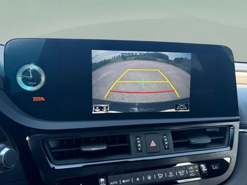 Used 2022 Lexus ES 350 F Sport w/ Accessory Package 2 FWD image 12