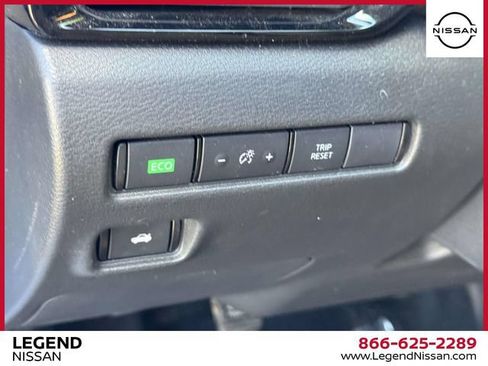 Certified 2023 Nissan Sentra SV w/ SV Premium Package FWD image 15