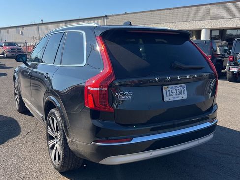 Used 2022 Volvo XC90 T6 Inscription w/ Advanced Package image 2