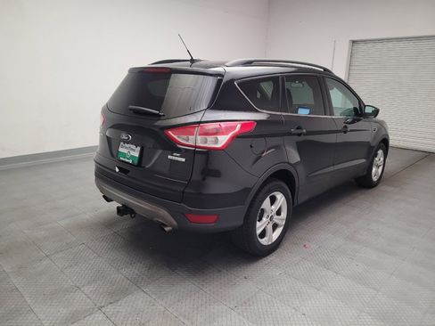 Used 2015 Ford Escape SE w/ Equipment Group 201A FWD image 9
