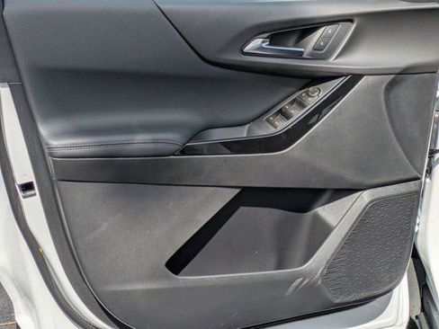 New 2026 Chevrolet Equinox LT image 10