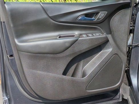 Used 2022 Chevrolet Equinox LT image 22