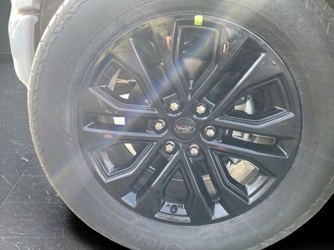 New 2025 Ford F150 Lariat w/ Equipment Group 501A Mid image 24