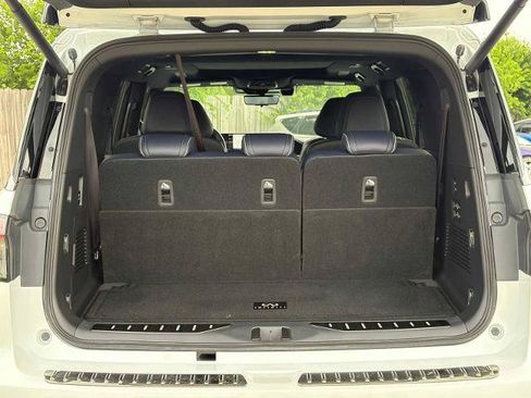 Certified 2026 INFINITI QX80 4WD image 10