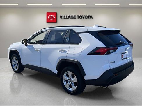 Certified 2021 Toyota RAV4 XLE image 3