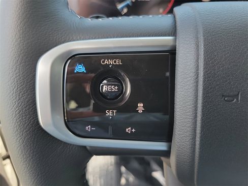 New 2026 Nissan Armada SV image 5