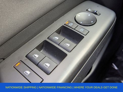 Used 2024 Hyundai Kona Limited image 35