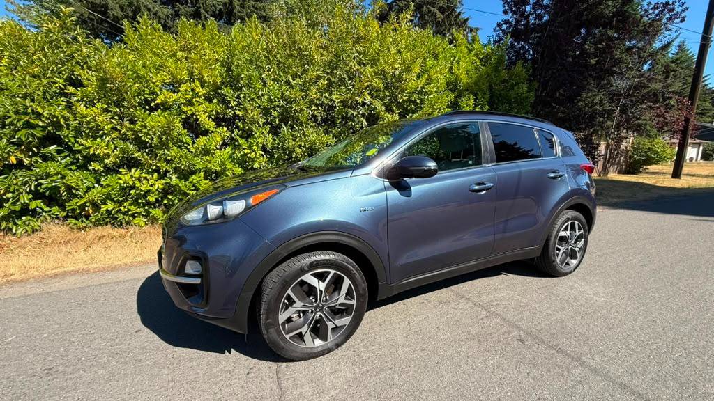 Used 2021 Kia Sportage EX w/ EX Technology Package AWD/4WD image 16