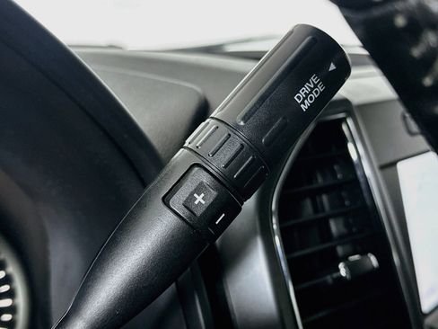 Used 2018 Ford F150 XLT w/ Equipment Group 302A Luxury AWD/4WD image 24