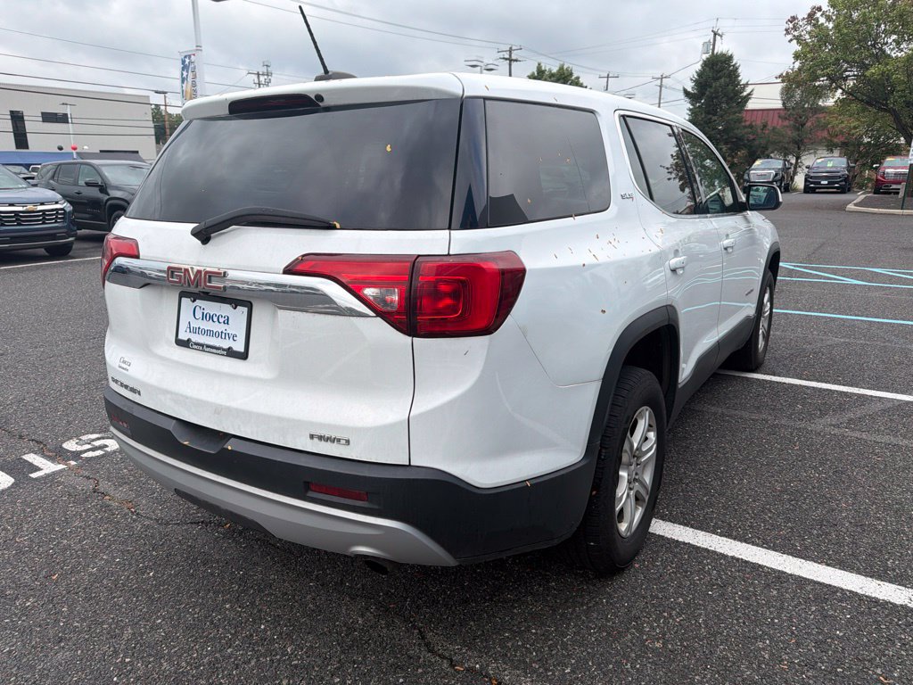 Used 2019 GMC Acadia SLE w/ LPO, Floor Liner Package AWD/4WD image 2