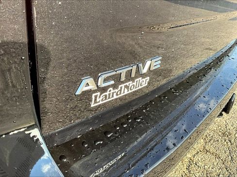 New 2025 Ford Expedition Active image 10