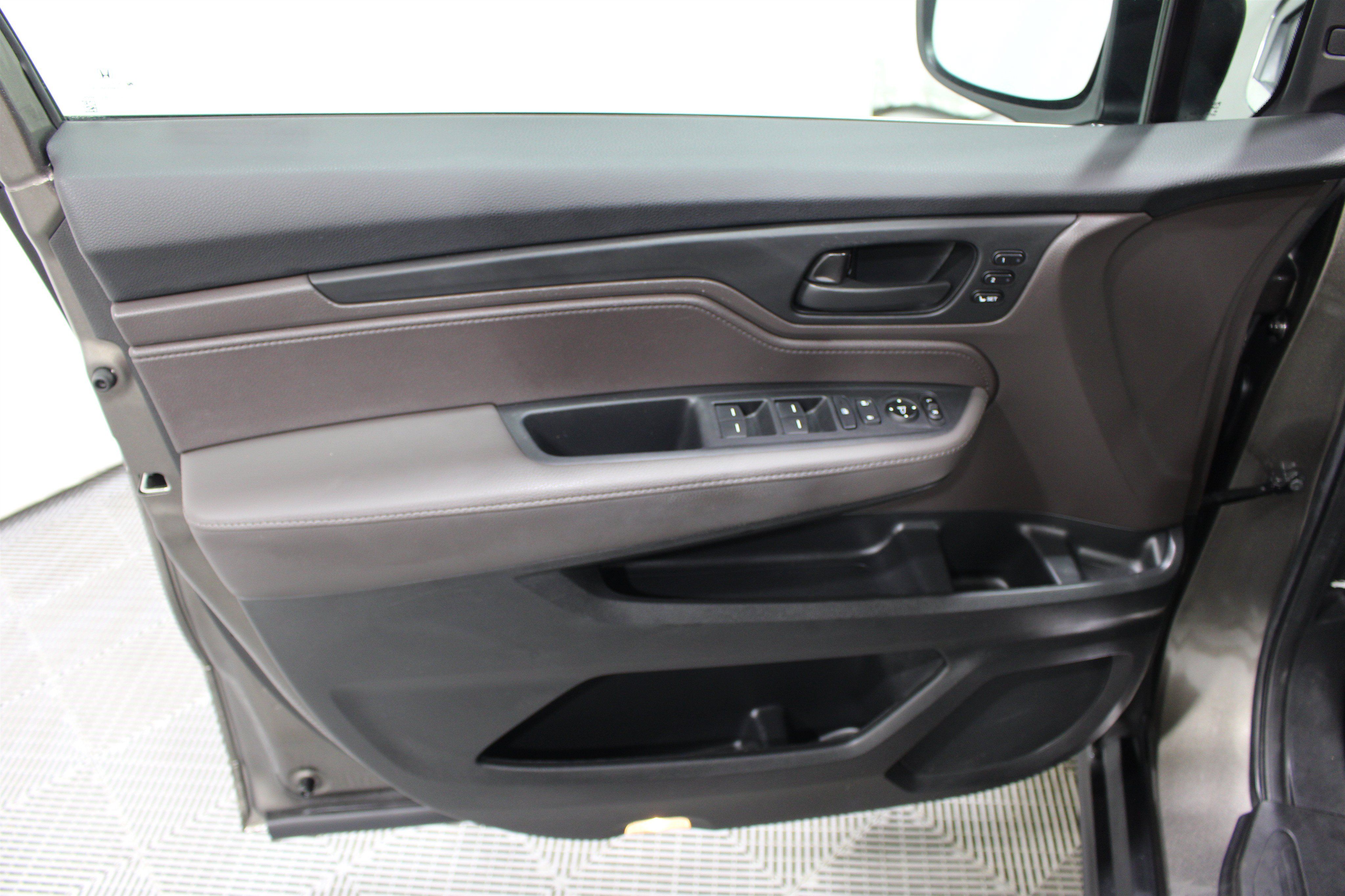 Used 2019 Honda Odyssey EX-L image 6