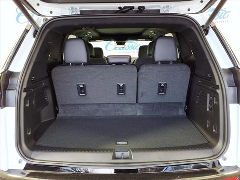 New 2026 GMC Acadia Denali Ultimate image 10