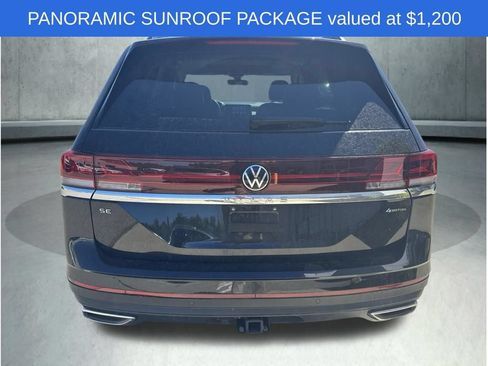 Used 2026 Volkswagen Atlas SE w/ Panoramic Sunroof Package AWD/4WD image 4
