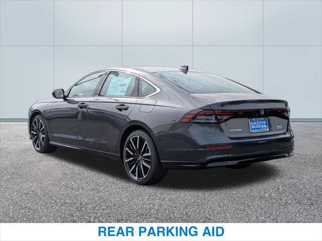 Used 2026 Honda Accord Touring image 9