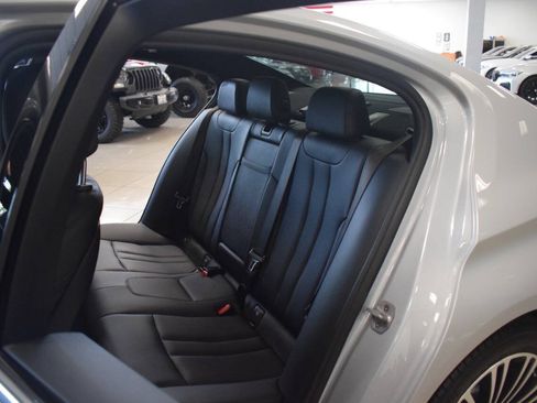 Used 2018 BMW 530i xDrive AWD/4WD image 65