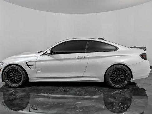 Used 2015 BMW M4 image 7