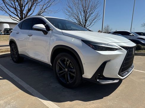 Used 2022 Lexus NX 450h+ AWD w/ Vision Package image 2