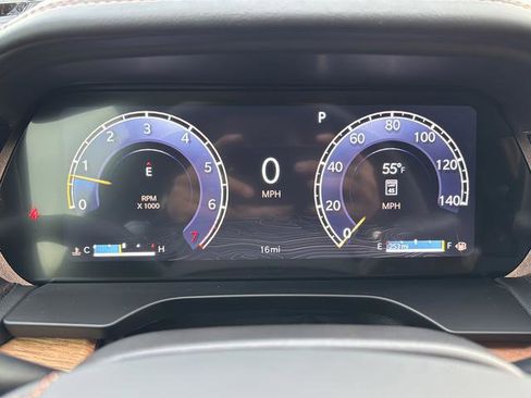 New 2025 Jeep Grand Cherokee Summit image 29