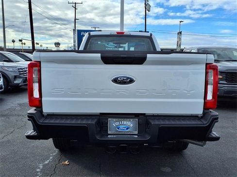 New 2026 Ford F250 XL image 3