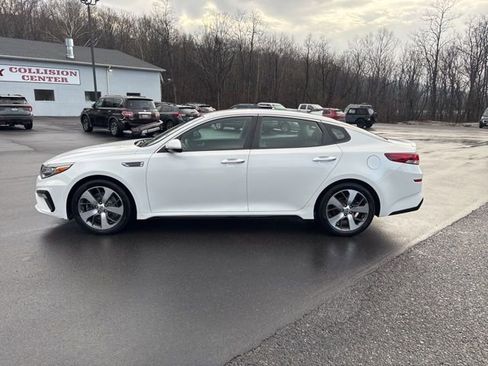 Used 2019 Kia Optima S image 2