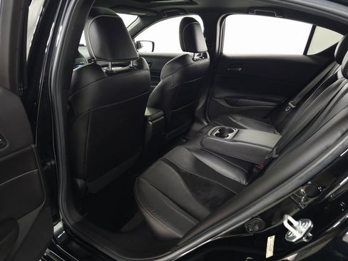 Used 2022 Acura ILX image 29