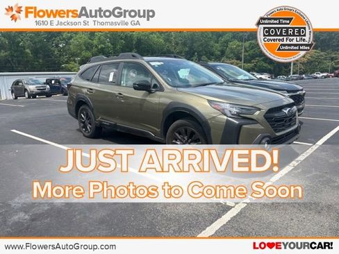 Used 2025 Subaru Outback Onyx Edition AWD/4WD image 1