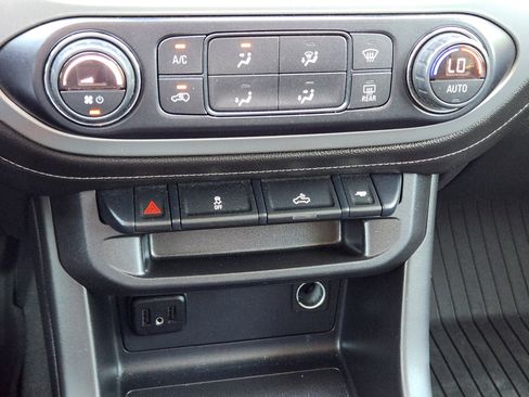 Used 2021 GMC Canyon Elevation image 19