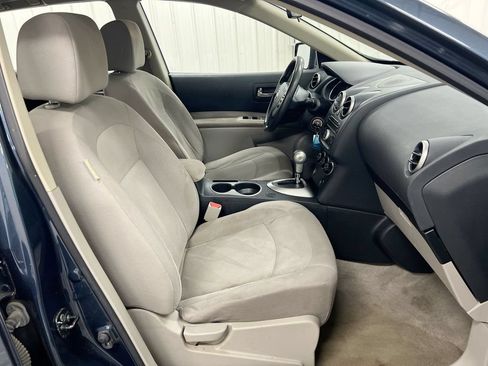 Used 2013 Nissan Rogue S AWD/4WD image 20