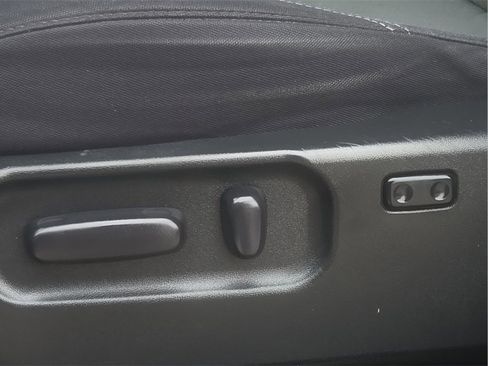 Certified 2021 Toyota Tacoma TRD Sport w/ Technology Package image 18