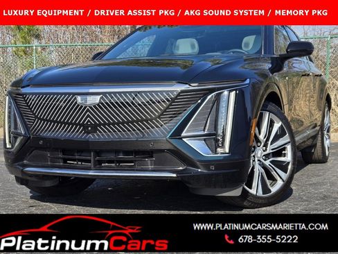 Used 2024 Cadillac Lyriq Luxury image 1