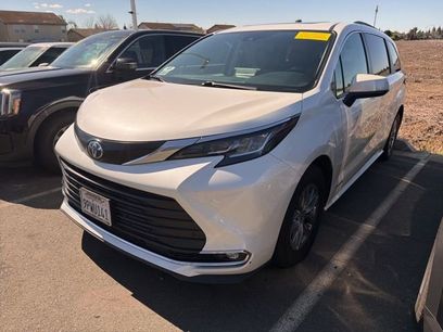 Used 2021 Toyota Sienna XLE w/ XLE Plus Package