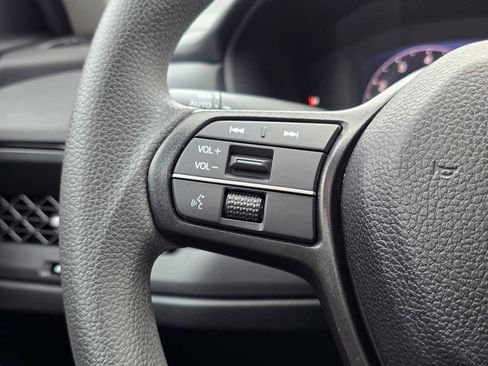 Certified 2024 Honda Accord EX image 35