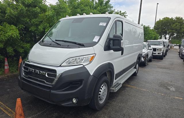 Used 2025 RAM ProMaster 2500 w/ U-Haul Equipment Group FWD image 3
