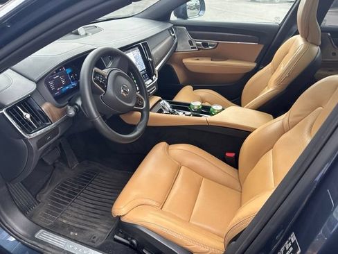 Used 2024 Volvo V90 B6 Cross Country Ultimate w/ Protection Package Premier AWD/4WD image 7