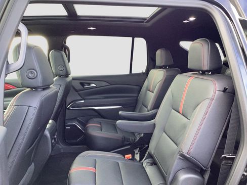 New 2026 Chevrolet Traverse RS w/ LPO, Floor Liner Package image 13