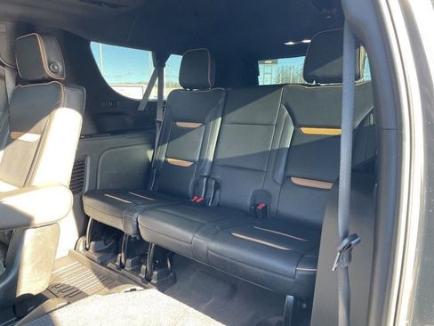 Used 2021 GMC Yukon XL AT4 w/ AT4 Premium Plus Package image 31