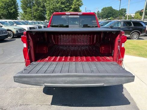 Used 2025 Chevrolet Silverado 1500 RST w/ Convenience Package II AWD/4WD image 8