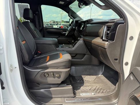 Used 2026 GMC Sierra 2500 AT4 w/ AT4 Premium Plus Package AWD/4WD image 60