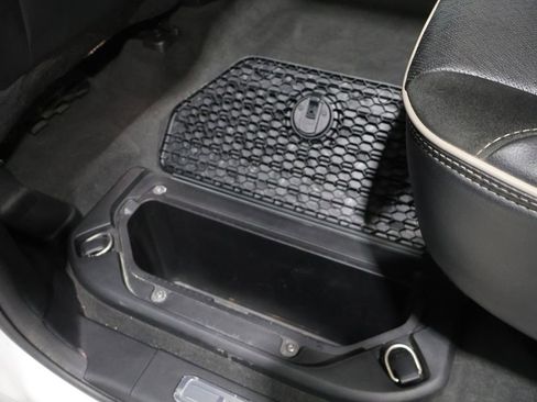 Used 2020 RAM 1500 Laramie AWD/4WD image 19