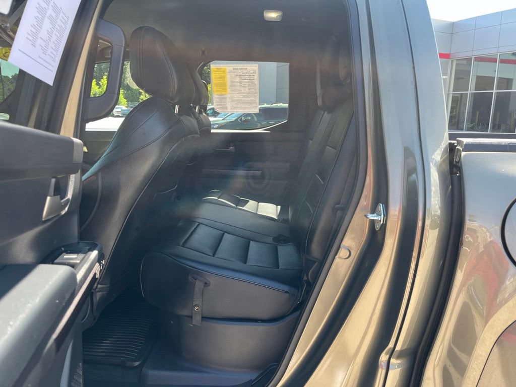 Used 2025 Toyota Tacoma TRD Sport AWD/4WD image 8